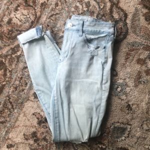 American Eagle Hi Rise Jeans